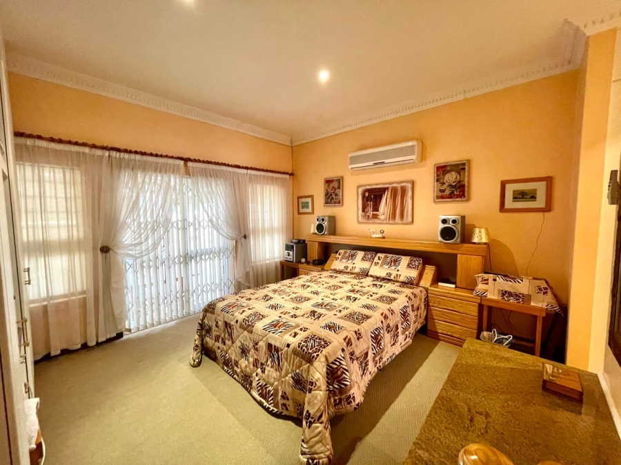 3 Bedroom Property for Sale in Protea Park North West